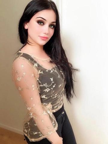 Моника фото 2