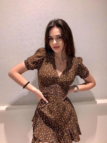 Анна Молодая Брюнетка фото 4