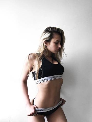 Станислава Топ Студентка фото 3